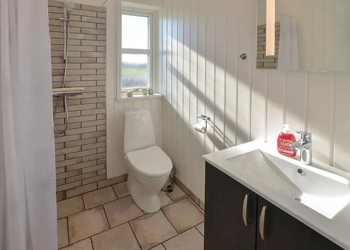 Three-bedroom In Feriehus Nordborg